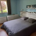 Maison Chaleureuse De Plain Pied Avec 3 Semesterbostad