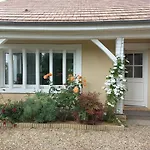 Semesterbostad Maison Chaleureuse De Plain Pied Avec 3