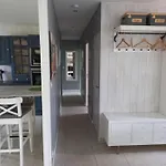 Maison Chaleureuse De Plain Pied Avec 3 Semesterbostad