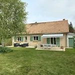 Semesterbostad Maison Chaleureuse De Plain Pied Avec 3 Caillouet-Orgeville