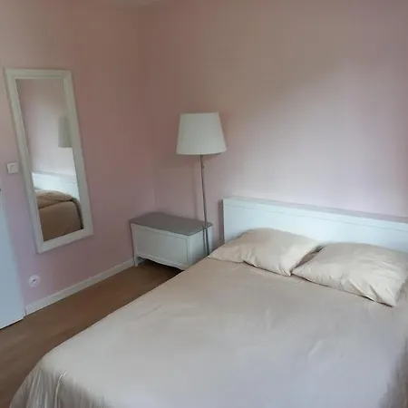 Maison Chaleureuse De Plain Pied Avec 3